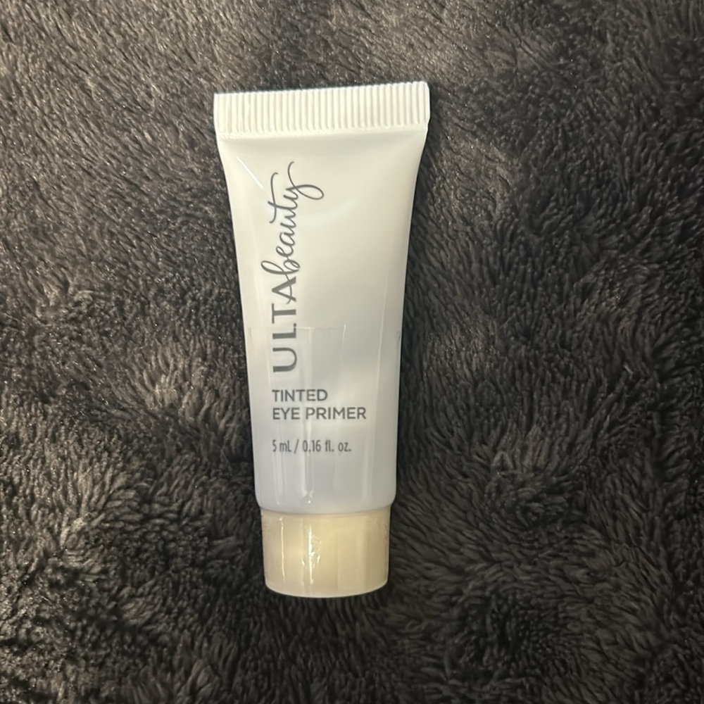 Ulta Beauty Goody Bag - Nine Pieces - Picture 7 of 9